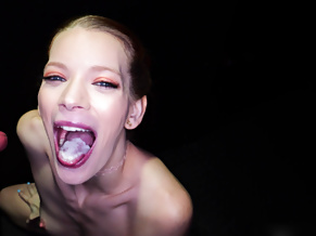Damn Erin, you a fucking FREAK for cum!